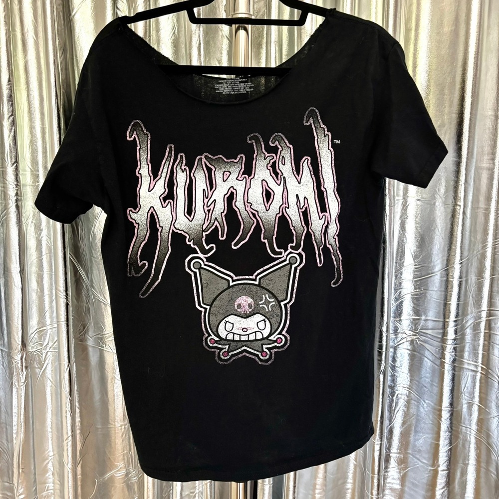 Kuromi Metal Font Off-Shoulder Crop Top